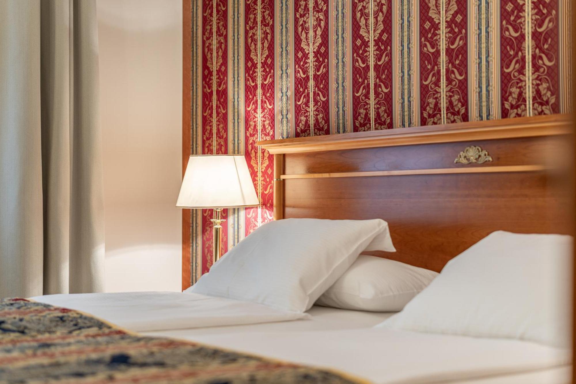 Hotel Neue Post I Self Check-In Innsbruck Chambre photo