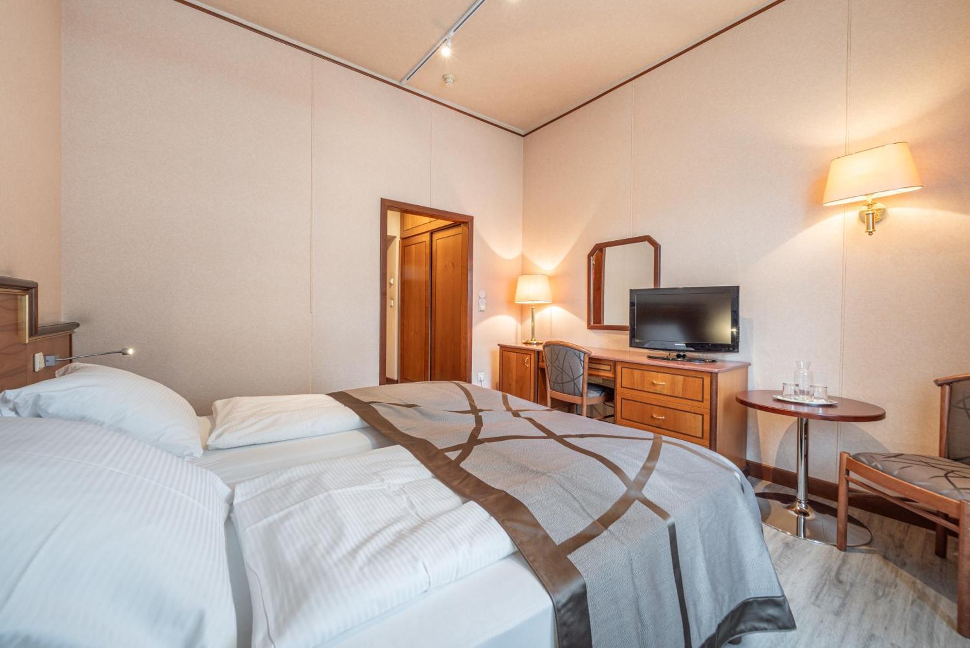 Hotel Neue Post I Self Check-In Innsbruck Chambre photo